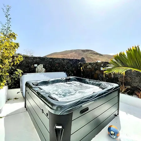 Apartment Suite Deluxe 9 Con Vistas Al Mar, Wifi, Netflix, Desayuno Incluido *