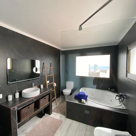 Apartment Suite Deluxe 9 Con Vistas Al Mar, Wifi, Netflix, Desayuno Incluido Tinajo