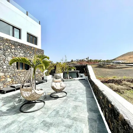 Suite Deluxe 9 Con Vistas Al Mar, Wifi, Netflix, Desayuno Incluido * Tinajo